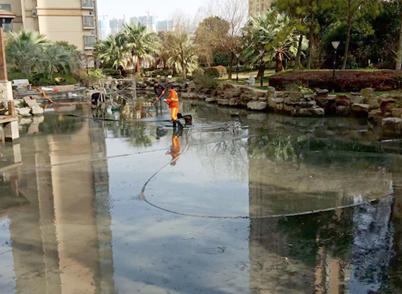 临城景观池淤泥清理